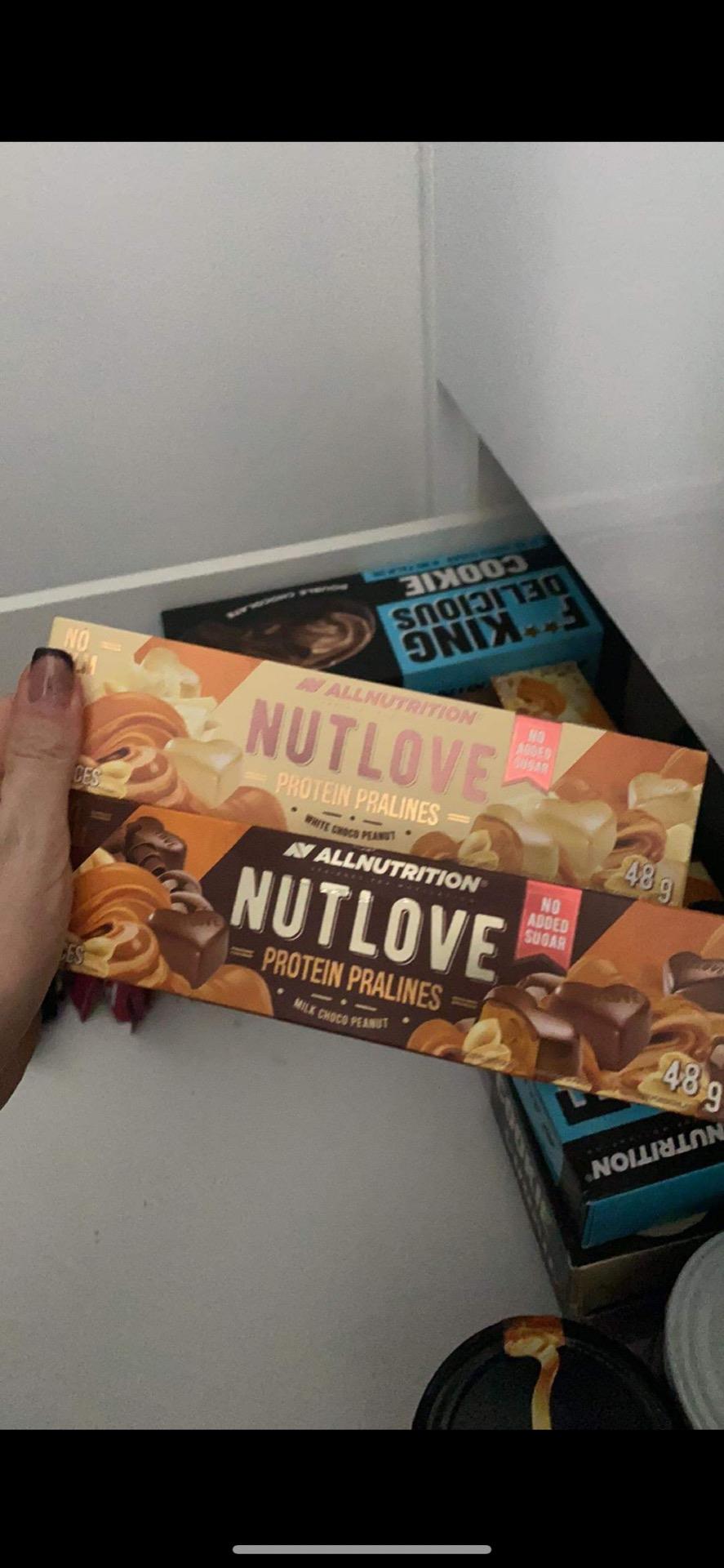 Allnutrition Nutlove Protein Pralines Mleczna Czekolada Z Nadzieniem