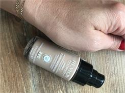 Revlon Colorstay Makeup with Softflex 220 cera tłusta i mieszana Podkład 30ml