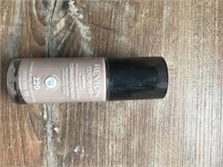 Revlon Colorstay Makeup with Softflex 220 cera tłusta i mieszana Podkład 30ml