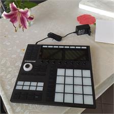 Native Instruments Maschine MK3