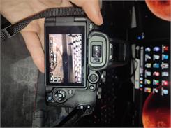 Canon EOS R10 + adapter EF-EOS R