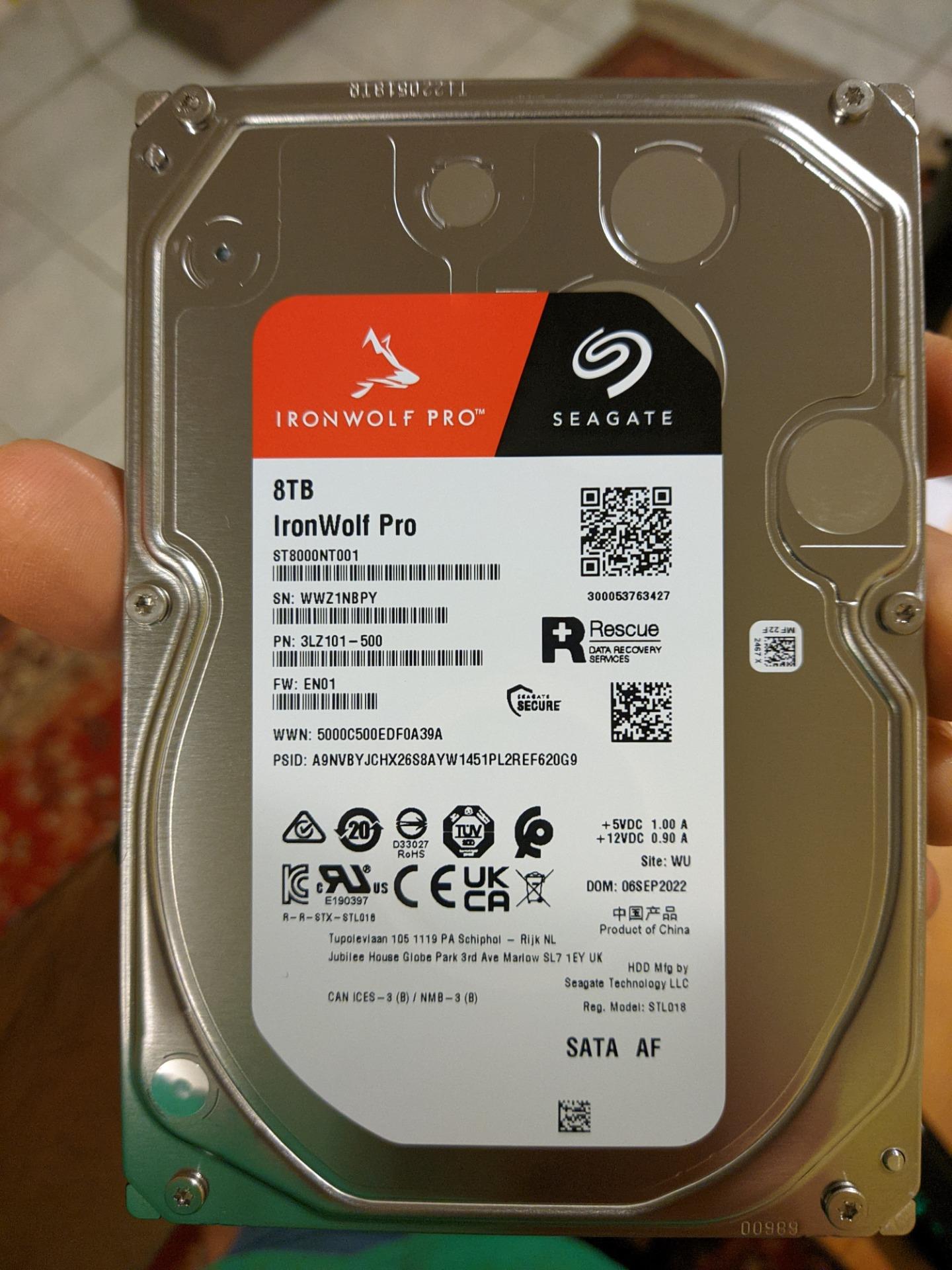 Dysk twardy Seagate IronWolfPro 8TB 3.5 256MB (ST8000NT001