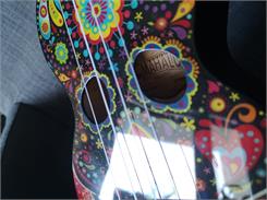 Mahalo Art Series Soprano Ukulele Skull Black