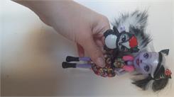 Mattel Enchantimals Lalka Ze Zwierzątkiem Skunks DVH87 Fxm72