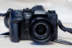 OLYMPUS OM SYSTEM OM-1 BODY