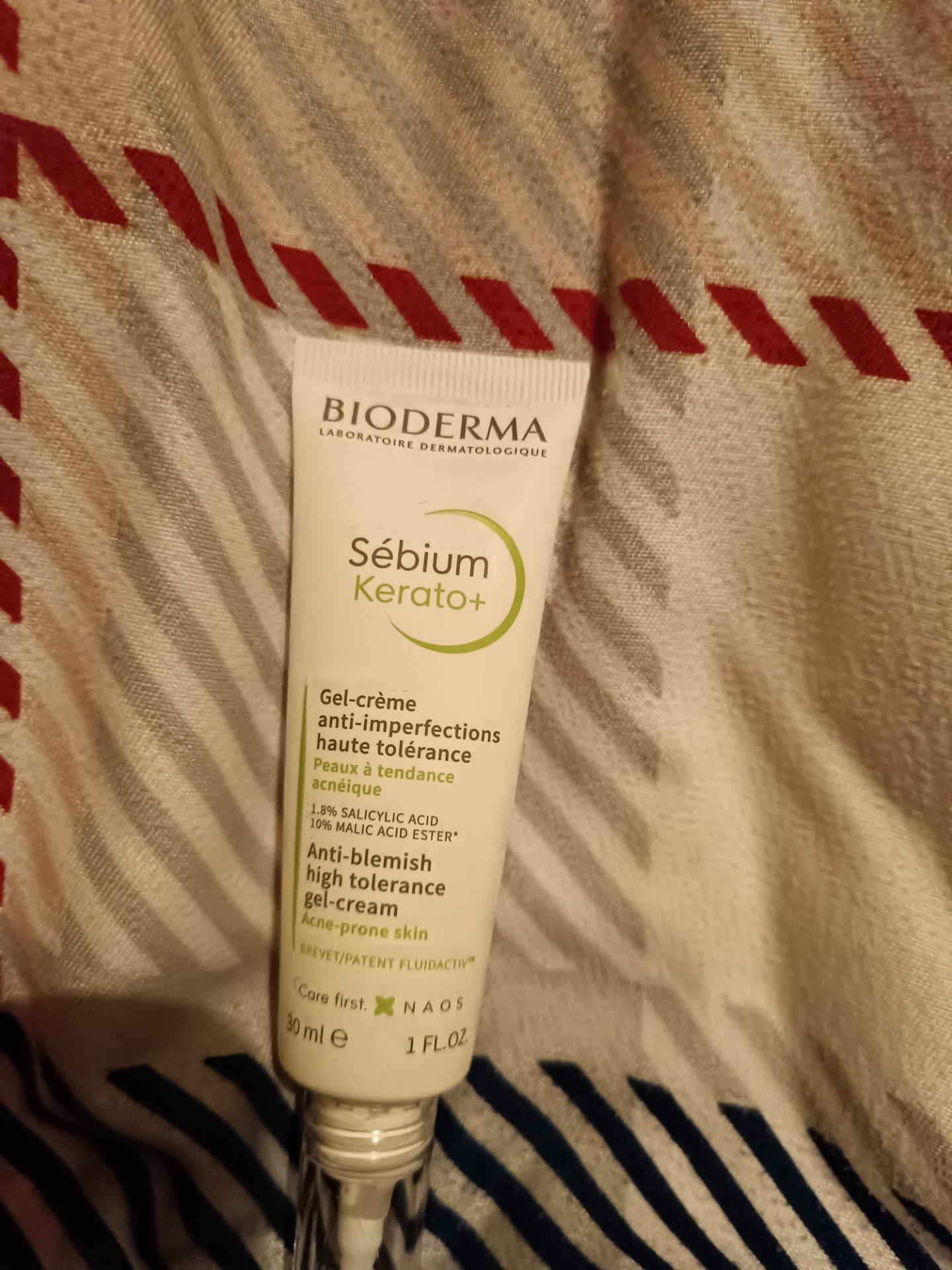 Bioderma Sébium Kerato+ Żel Krem Przeciwtrądzikowy 30 ml - Opinie i ...