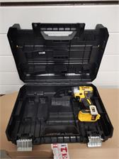 DeWalt DCF887NT