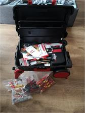 Wiha Walizka narzędziowa zestaw narzędzi dla elektryków Competence XXL III 44128 WH44128