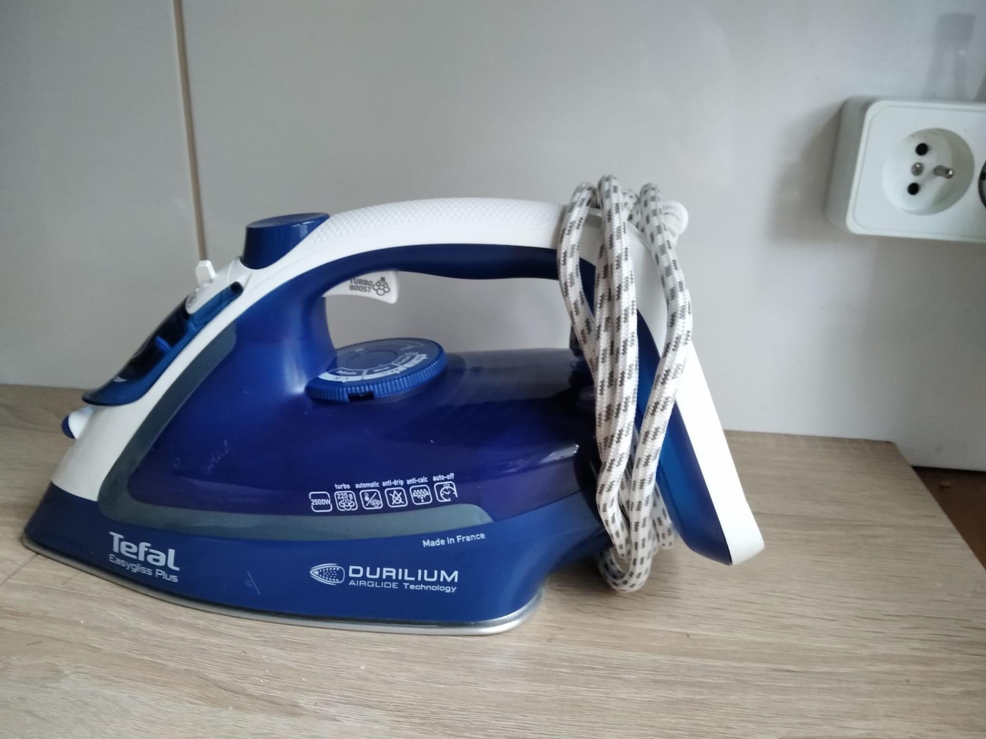 Żelazko Tefal Easygliss Plus FV5735 od 207,90 zł - Ceny i opinie - Ceneo.pl