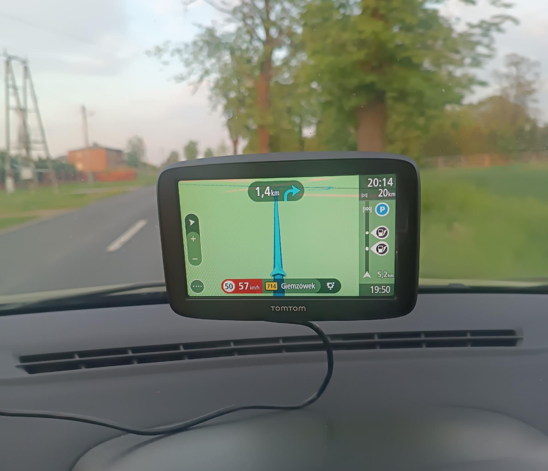 Nawigacja samochodowa TomTom GO Classic 5 (1BA500220) Opinie i ceny