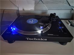 Technics SL-1210MK7 czarny