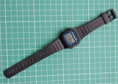 CASIO F-105W-1AWYEF