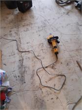 DeWALT DWE4257KT