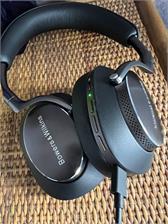 Bowers & Wilkins Px8 Czarny