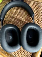 Bowers & Wilkins Px8 Czarny