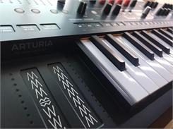 Arturia MiniFreak