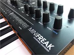 Arturia MiniFreak