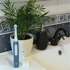 Szczoteczka elektryczna Oral-B iO My Way Antracyt