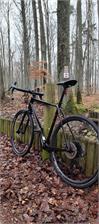 Kross Esker 7.0 Rival Fioletowy Srebrny Połysk 28 2023