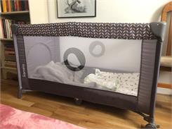 Lionelo Stefi Łóżeczko Turystyczne Kojec 2W1 Składane Grey Concrete