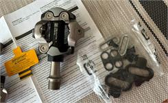 Shimano Deore Xt Pd M8100 Srebrny Czarny