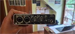 Behringer UMC202HD