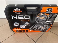 NEO Klucze nasadowe 1/2", 3/8" , 1/4", zestaw 233 szt.
