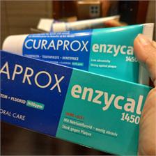 Curaprox Enzycal pasta do zębów 75ml 1450 ppm