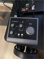 Audient iD4 MKII