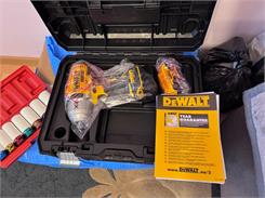 DeWalt DCF900P2T-QW