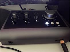 Audient iD14 MK II - Interfejs audio USB
