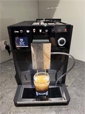 Ekspres Melitta LatteSelect F630-212 Czarny