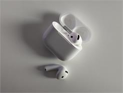 Apple AirPods 4 z ANC (MXP93ZMA)