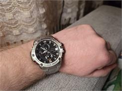Casio G-Shock  GST-B100D-1AER