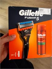 Gillette Fusion5 Zestaw Upominkowy Dla Mężczyzn