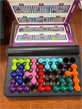 IUVI Games Smart Games IQ Fit