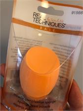 Real Techniques Miracle Complexion Sponge Gąbka do Makijażu