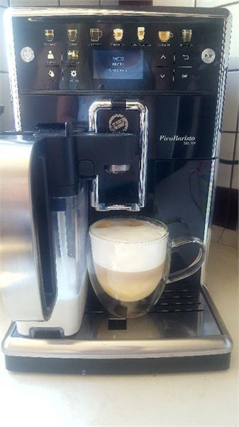 Machine à café Saeco PicoBaristo SM5479/10