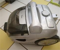 Odkurzacz Amica Bagio Eco VM 3042